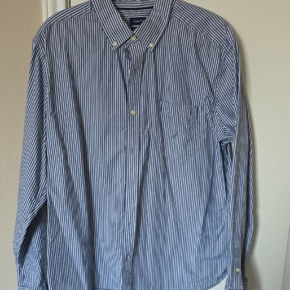 Nautica Men's Navy and White Striped Button Down Shirt
